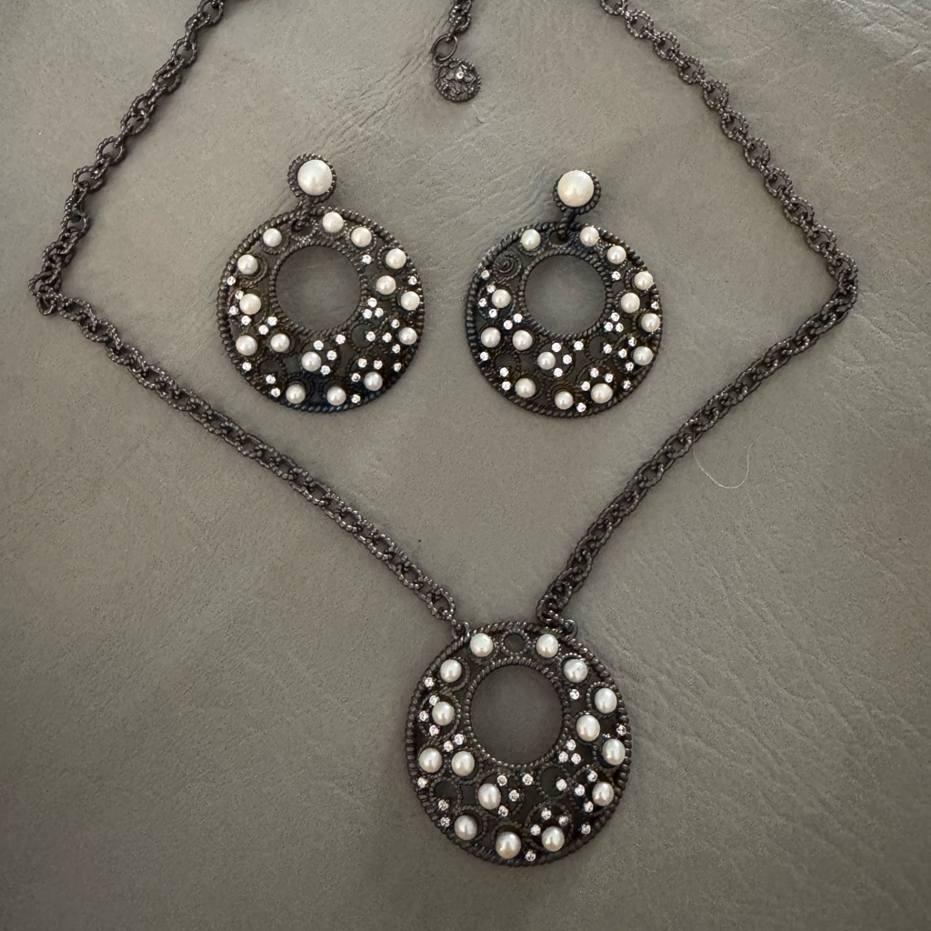 Freida Rothman Gunmetal Freshwater Pearl Set
